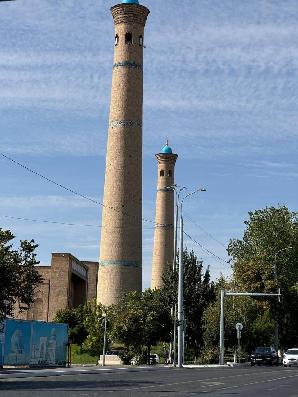 Abay Street- Tashkent City Center Bagian luar foto
